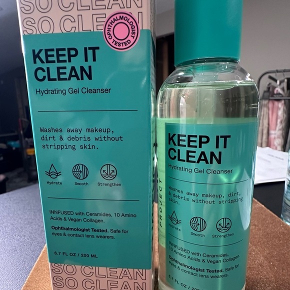 Ipsy Glam Bag Collection! Lavender Makeup Bag with Skincare and Brushes - Picture 6 of 10